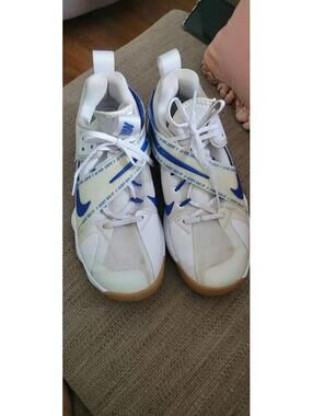 Volleyball shoes unisex